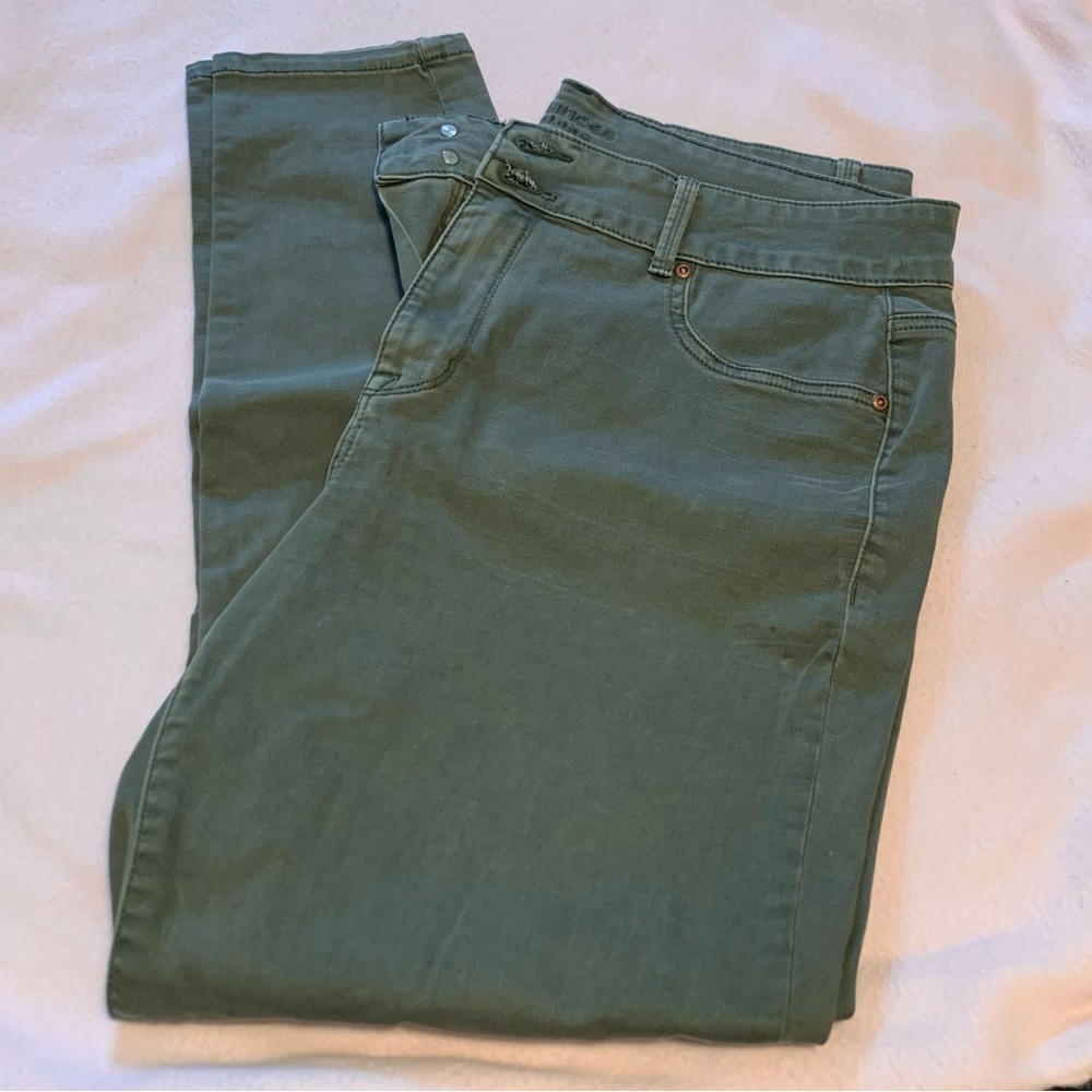 Maurice’s High Rise Double Button Skinny Pant